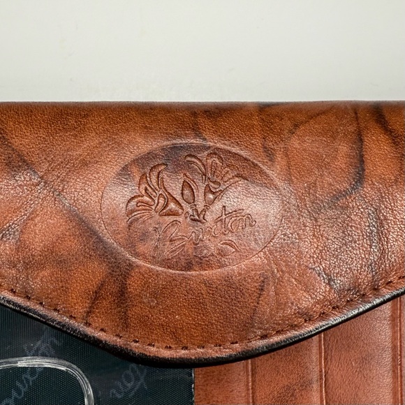 Buxton Floral‎ Embossed Top Grain Cowhide Marbled Brown Trifold Leather Wallet - Picture 5 of 7